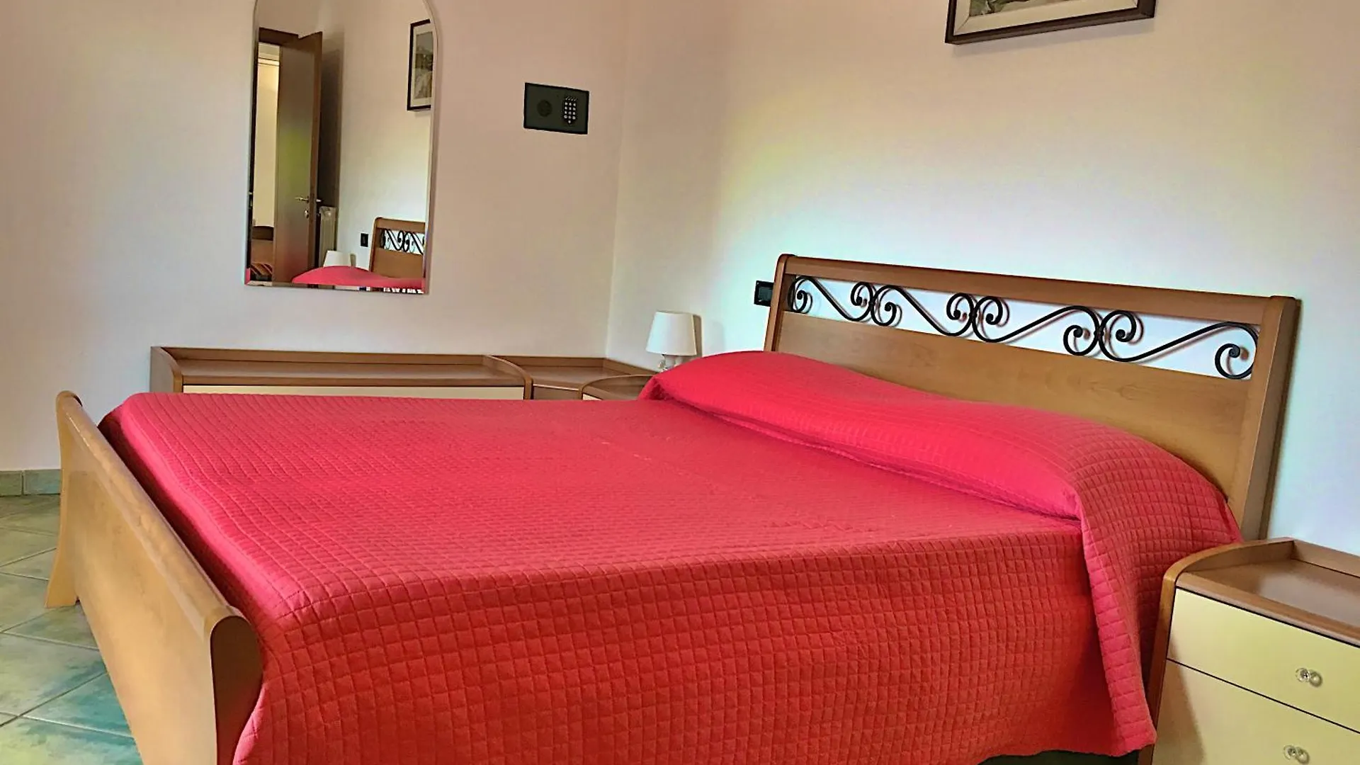 Residence Bellavista Manerba del Garda 2*,
