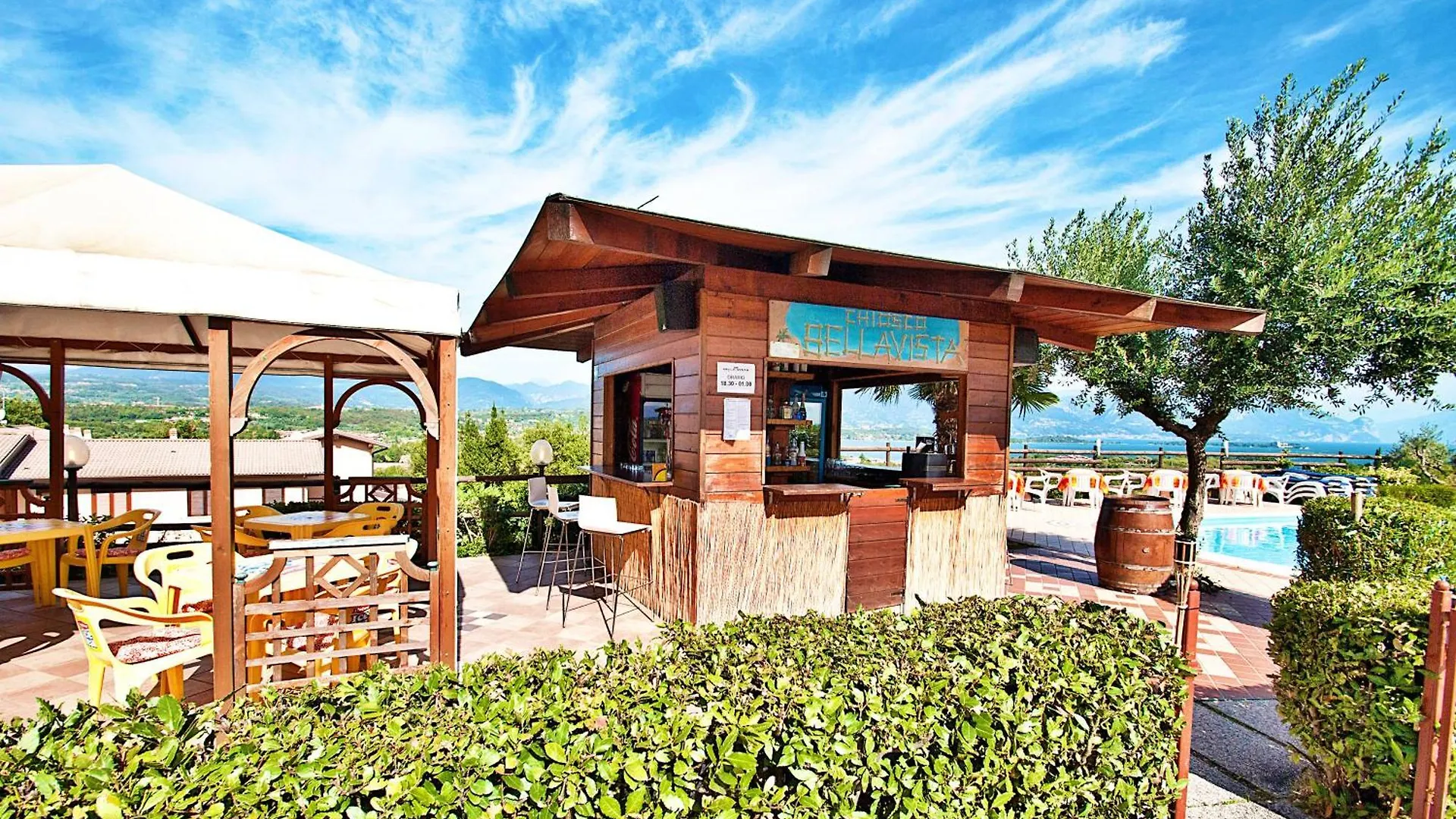 ** Aparthotel Residence Bellavista Manerba del Garda Italië